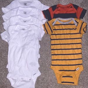 Gerber Bodysuit Bundle | Size 0-3 Months